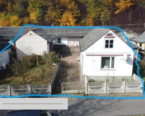 Domek na działce w Solcu n/Wisłą pow. lipski.