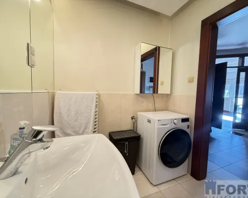 Komfortowy apartament przy Pl.Batorego z garażem