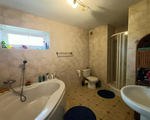 Dom 180 m2 w Leokadiowie blisko Puław/lubelskie.