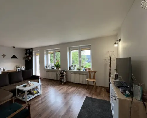 Dom 78 m2 na działce 1600 m2 w Kosowie gm. Kowala.