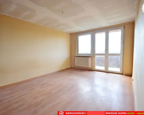 Blisko Nałęczowa, 3 pokoje z garażem i działką.