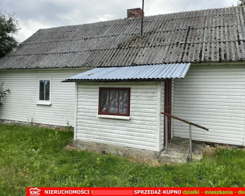 Siedlisko na wsi 35 km od Lublina.