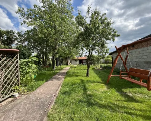 Dom 100 m2 w centrum Gniewoszowa gm. Kozienice.