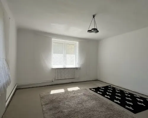 Dwa domy (165 m2) na działce w centrum Zwolenia.