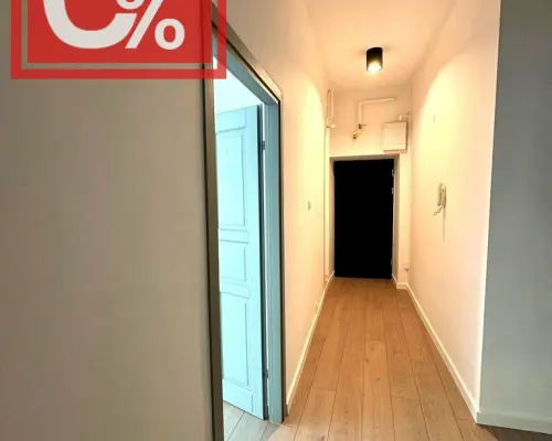 Lokalu biurow. 73 m², pierwszy wynajem po remoncie