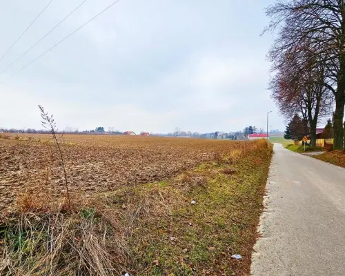 Tomaszowice - działka 20ar położona na wzniesieniu