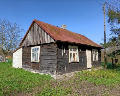 Siedlisko w ładnej okolicy gm. Gniewoszów.