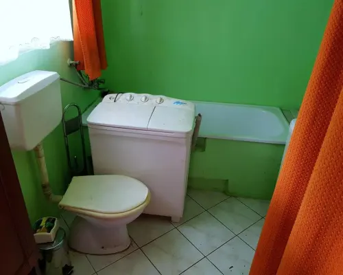 Mały domek w świetnej lokalizacji - Uniszowice