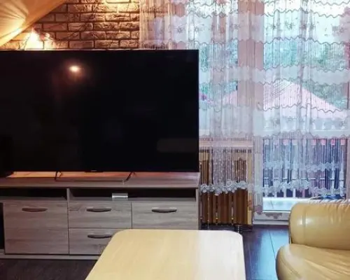 Mieszkanie w domu jednorodzinnym-Elizówka blisko IKEI