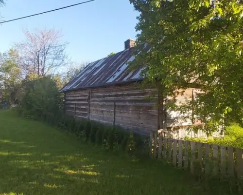Działka zagrodowa w Turce.