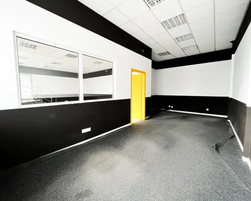 Lokal handlowo-usługowy, 118 m2, Bronowice, parter