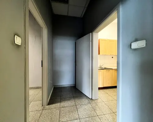 Lokal handlowo-usługowy, 118 m2, Bronowice, parter