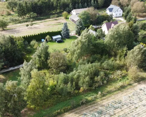 Praktyczne wymiary,zaciszna lokalizację, dużo ziel