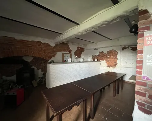 Restauracja "REJS" ul. Portowa 2  w Puławach.