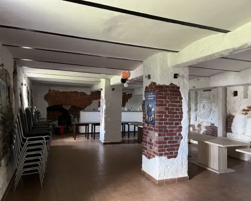 Restauracja "REJS" ul. Portowa 2  w Puławach.