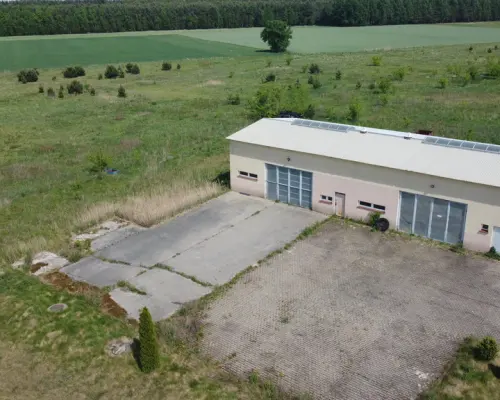 Hala produkcyjno-warsztatowa 209 m kw. gm. Przyłęk