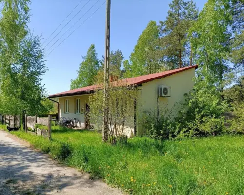 Dom na działce 4883 m2 z WZ w Gródku.