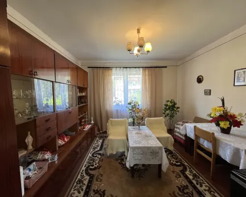 Dom 50 m2  na działce w m. Babilon gm. Lipsko.