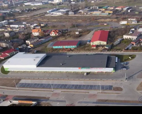 Sprzedam lub wynajmę halę, magazyn w centrum miasta Turek
