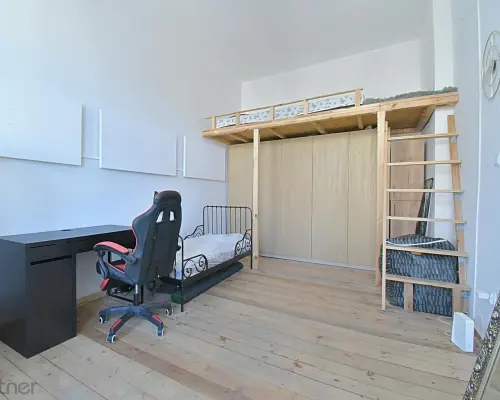 Kawalerka z balkonem, blisko uczelni