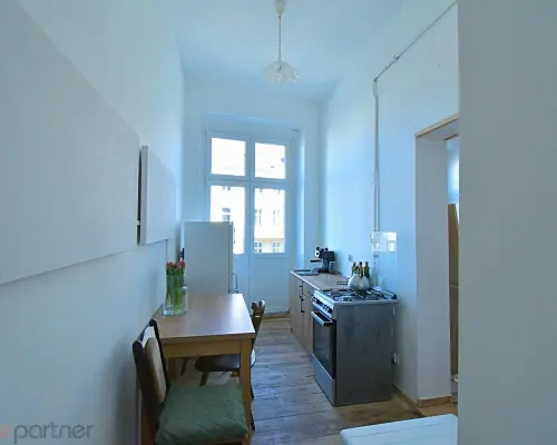 Kawalerka z balkonem, blisko uczelni