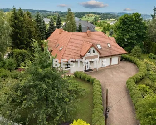 Nowoczesny, energooszczędny dom 222,30 m² na 21-arowej działce - Radlna  Na sprzedaż wyjątkowy dom jednorodzinny o powie