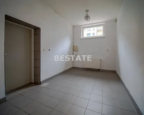 Lokal na Sprzedaż w Centrum Tarnowa - Gotowy pod Twój Biznes!   Szukasz idealnego miejsca na rozwój swojej firm