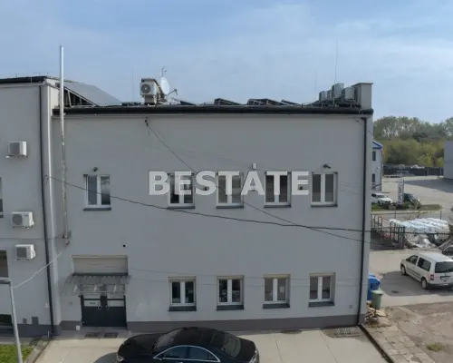 Budynek biurowo-usługowy na Sprzedaż - ul. Przemysłowa, Tarnów   Jako agent nieruchomości w Tarnowie, mam zaszczyt zap