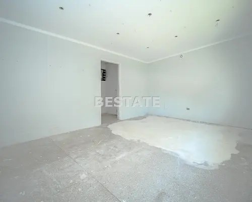 Lokal użytkowy na sprzedaż - Tarnów, Gumniska | ok. 30 m² | parter | miejsce postojowe   Na sprzedaż lokal użytko