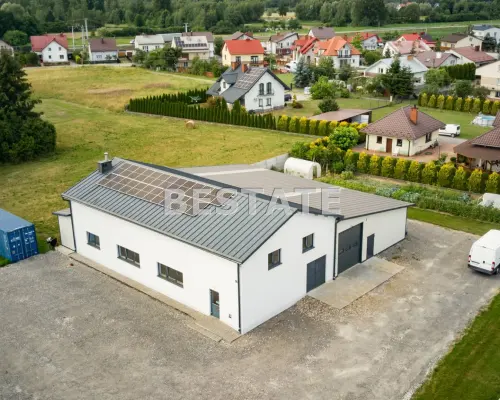 Nowoczesny budynek handlowo-usługowy z halą i biurami | ok. 450 m² | Radomyśl Wielki, ul. Wałowa    Do wynajęcia nowocze