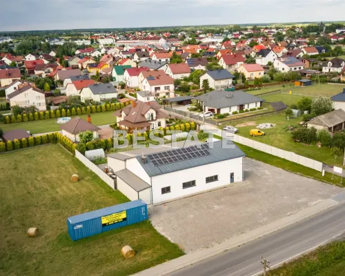 Nowoczesny budynek handlowo-usługowy z halą i biurami | ok. 450 m² | Radomyśl Wielki, ul. Wałowa    Do wynajęcia nowocze