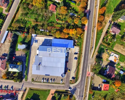 Do wynajęcia lokal o powierzchni 894,5 m2, położony przy ruchliwej ulicy w centrum Pilzna 500 metrów od drogi E94 i 1000