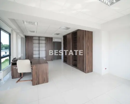 Nowoczesny lokal biurowy 172 m² na wynajem - wyższy standard, klimatyzacja, parking Oferta bez wynagrodzenia od najemcy!