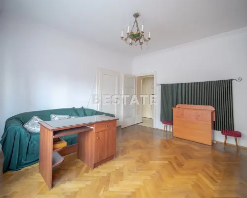 Mieszkanie na sprzedaż - Tarnów, ul. Nowy Świat  Mam przyjemność zaprezentować mieszkanie na sprzedaż, położone w jedn