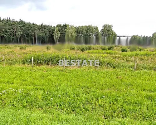 Do sprzedania działka usługowa o powierzchni 52 ar położona w Pogórskiej Woli, ok. 15 km od centrum Tarnowa. Nieruchomoś
