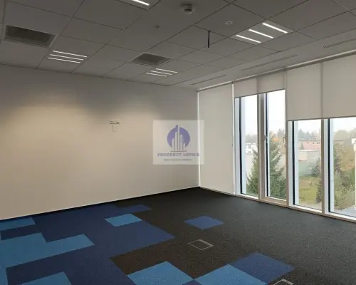 Włochy: lokal biurowy 334,85 m2 do wynajęcia