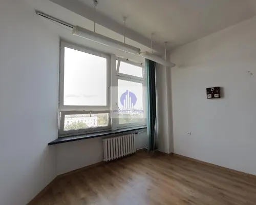 Praga Północ: lokal biurowy 50m2 do wynajęcia