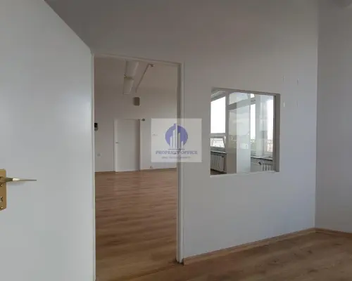 Praga Północ: lokal biurowy 50m2 do wynajęcia