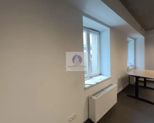 Mokotów: lokal biurowy 50,37m2 do wynajęcia