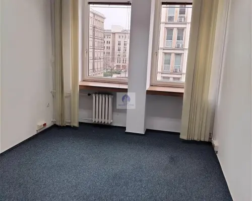 Śródmieście: lokal biurowy 56,90 m2 do wynajęcia