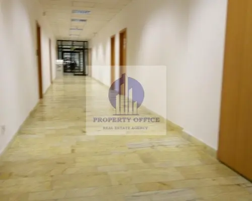 Mokotów: lokal biurowo-usługowy 35 m2 do wynajęcia