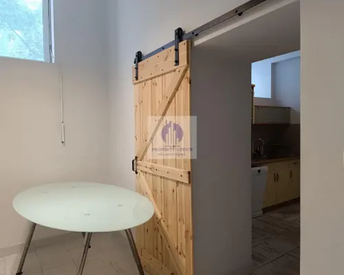 Śródmieście: lokal biurowo-usługowy 297m2 do wynajęcia