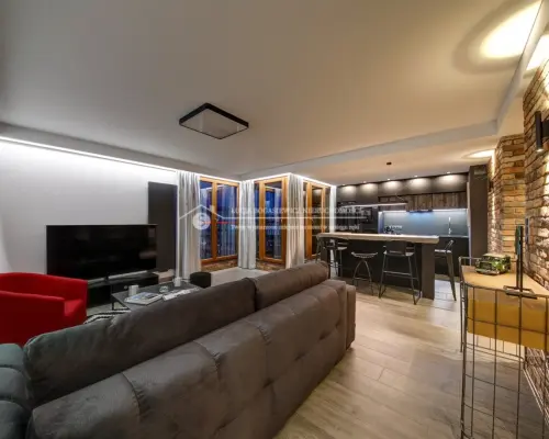 Do wynajęcia wyjątkowy apartament z loggią - komfort i design w jednym!   Zapraszamy do Apartamentu Sfera - luksusowego miesz