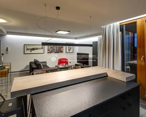 Do wynajęcia wyjątkowy apartament z loggią - komfort i design w jednym!   Zapraszamy do Apartamentu Sfera - luksusowego miesz