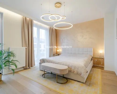 124 m² z ogrodem , 3 sypialnie, Garaż, W. Standard