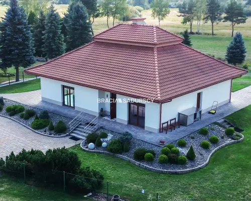 dom parterowy w lesie, działka 22ar Niepołomice