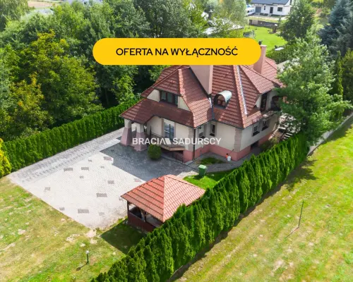 Duzy dom, Jadowniki, Brzesko