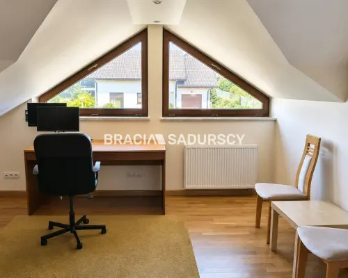 Luksusowy dom na wynajem - Buków, gmina Mogilany | 280 m² | ogród | wysoki standard   Do wynajęcia wyjątko