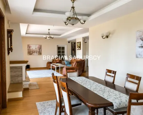 Luksusowy dom na wynajem - Buków, gmina Mogilany | 280 m² | ogród | wysoki standard   Do wynajęcia wyjątko