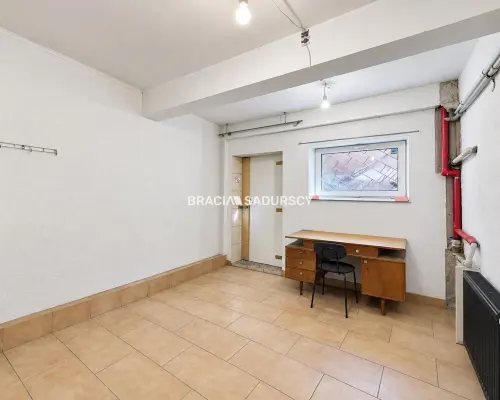 Lokal usługowy Balicka, bez czynszu, ciąg handlowy